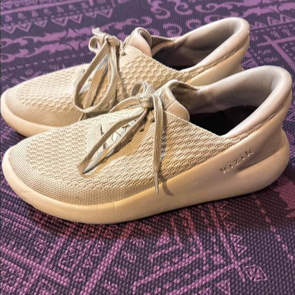 Kizik Cream Sneakers